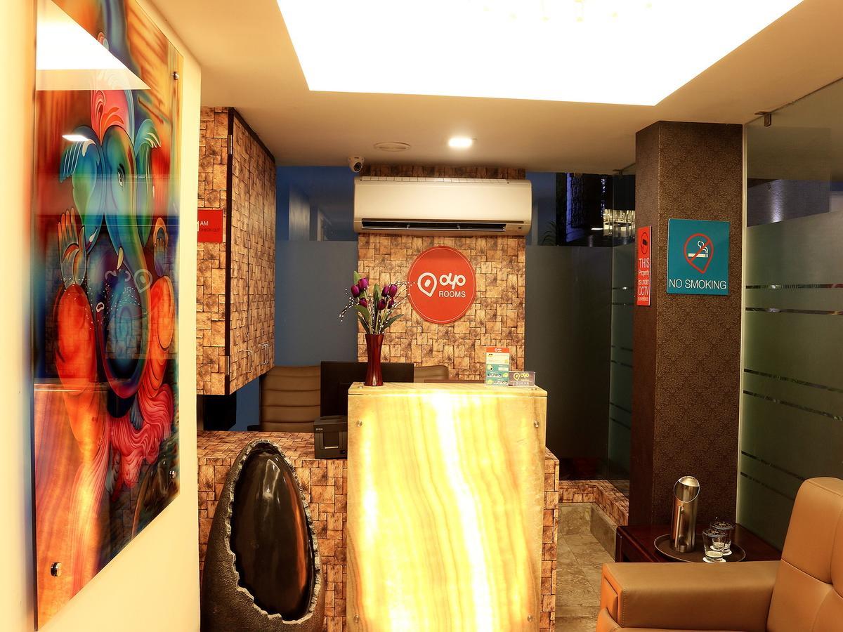 Oyo 662 Hotel Comfotel Calcutta Buitenkant foto